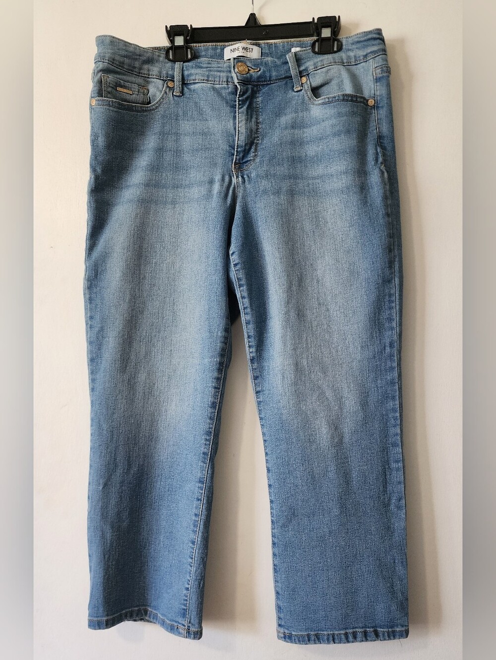 Nine West Chrystie Denim Capri Jeans Women’s Light Wash Size 12